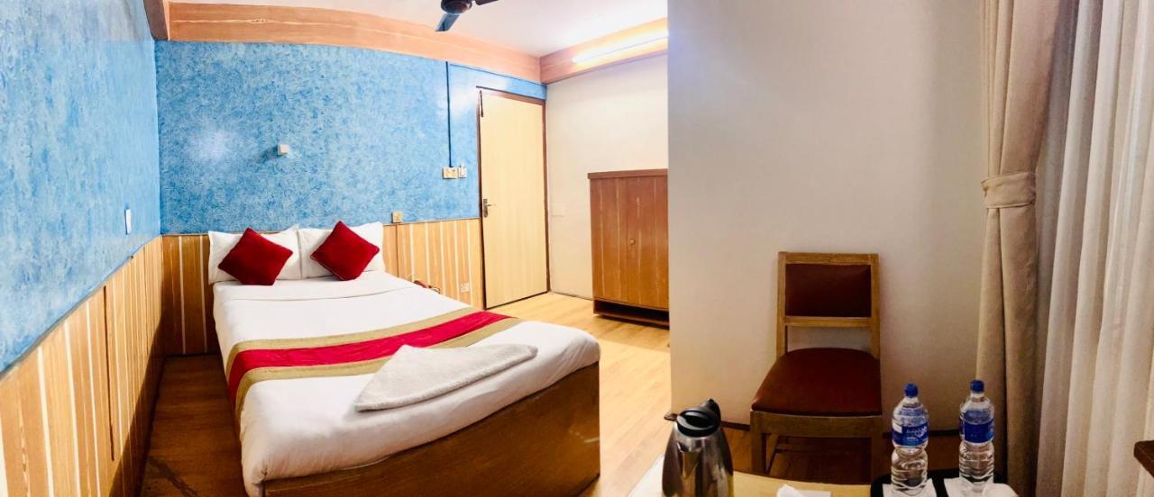 Thamel Seasons Hotel 카트만두 외부 사진